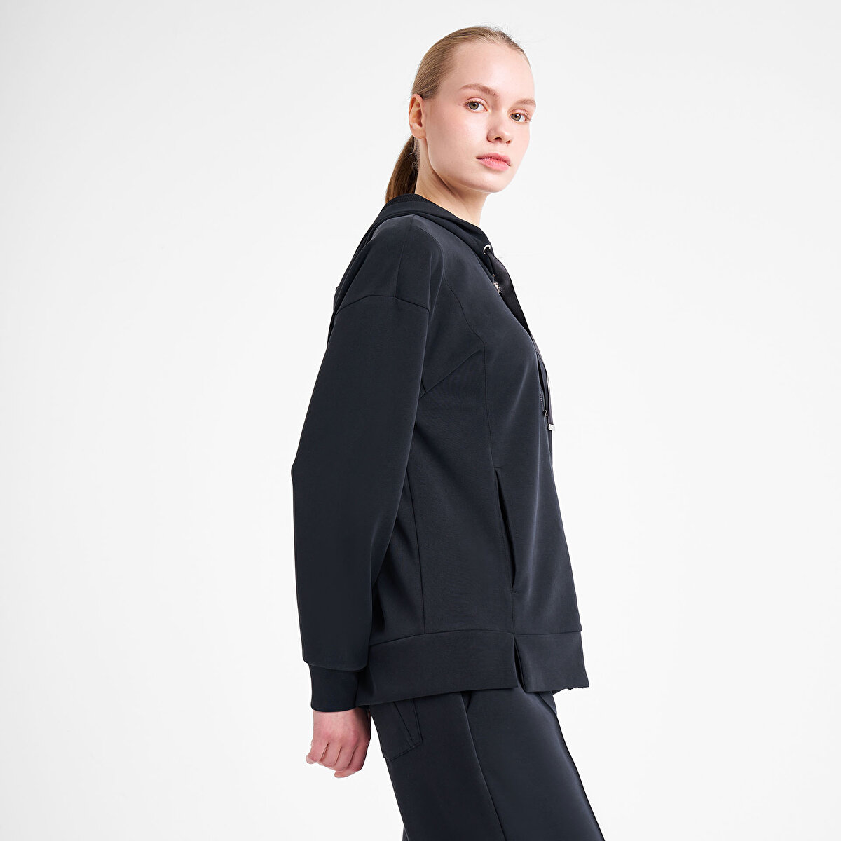 Kadın Siyah Fermuarlı Kapüşonlu Sweatshirt 25N-2103 | Lescon