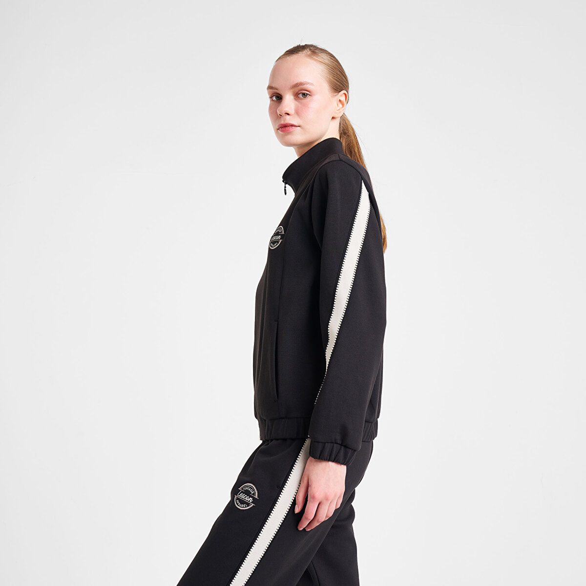 Kadın Siyah Fermuarlı Sweatshirt 25N-2138 | Lescon