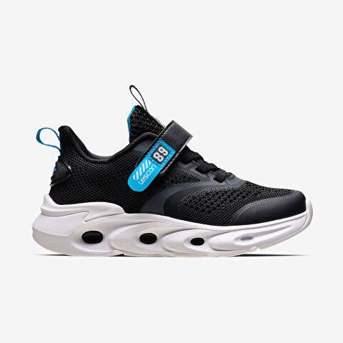 Capri 2 Kids Sports Shoes